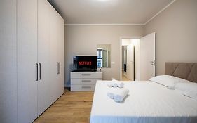Venovela Luxury Retreat - Private Free Parking